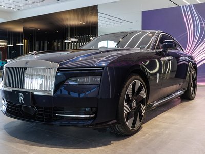 2025 ROLLS-ROYCE SPECTRE — миниатюра 4