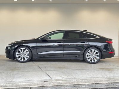 صورة 9 لـ 2025 AUDI A6 SPORTBACK E-TRON