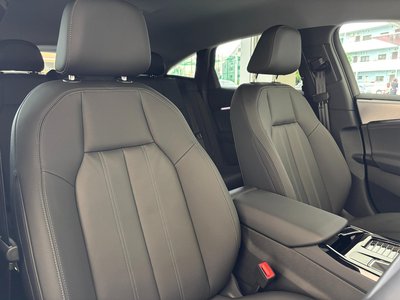 صورة 21 لـ 2025 AUDI A6 SPORTBACK E-TRON