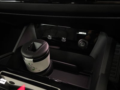 صورة 34 لـ 2025 AUDI A6 SPORTBACK E-TRON