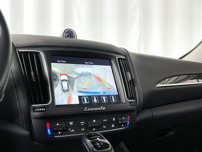 2020 Maserati LEVANTE — миниатюра 86