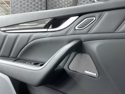 2020 Maserati LEVANTE — миниатюра 140