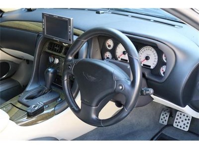 صورة مصغرة 11 لـ 2003 Aston Martin DB7
