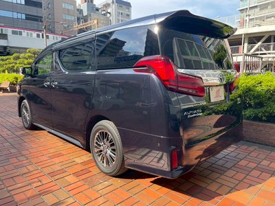 2021 Toyota ALPHARD 照片 9