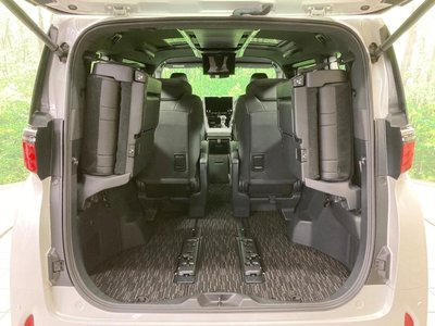 صورة 11 لـ 2023 Toyota ALPHARD