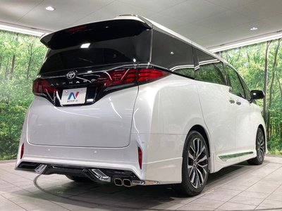 صورة 26 لـ 2023 Toyota ALPHARD