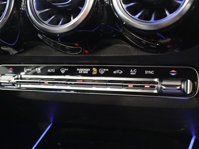 2026 Mercedes-BENZ GLB thumbnail 31