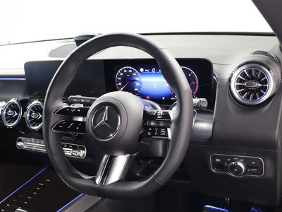 2026 Mercedes-BENZ GLB thumbnail 44