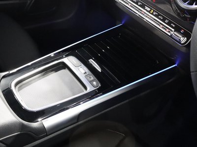 2026 Mercedes-BENZ GLB thumbnail 32