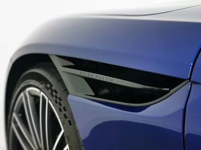 2024 Aston Martin DB12 — фото 35