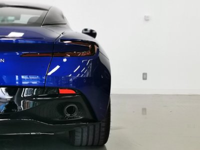 2024 Aston Martin DB12 — фото 34