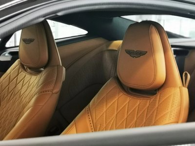 2024 Aston Martin DB12 — фото 19