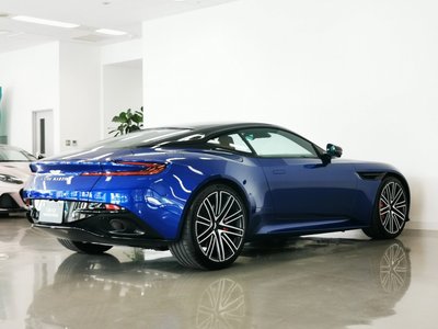 2024 Aston Martin DB12 — фото 29