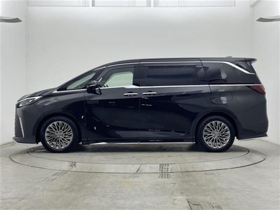 صورة 39 لـ 2024 Lexus LM