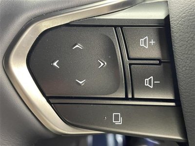 صورة 15 لـ 2024 Lexus LM
