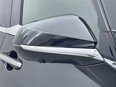 صورة 32 لـ 2024 Lexus LM