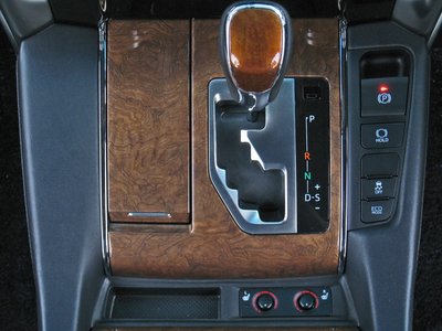 صورة 36 لـ 2015 Toyota ALPHARD
