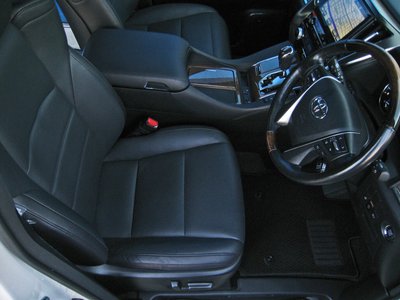 صورة 61 لـ 2015 Toyota ALPHARD