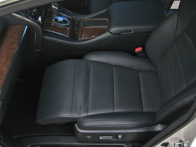 صورة 64 لـ 2015 Toyota ALPHARD