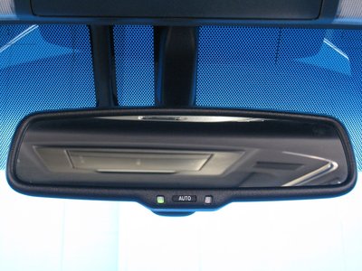 صورة 47 لـ 2015 Toyota ALPHARD