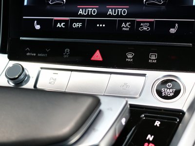 2024 AUDI Q8 SPORTBACK E-TRON thumbnail 18