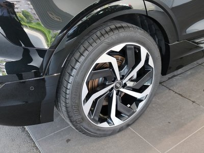 2024 AUDI Q8 SPORTBACK E-TRON thumbnail 49