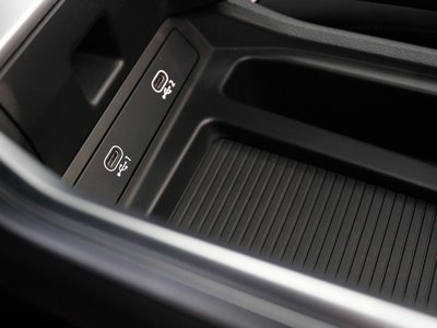 2024 AUDI Q8 SPORTBACK E-TRON thumbnail 19