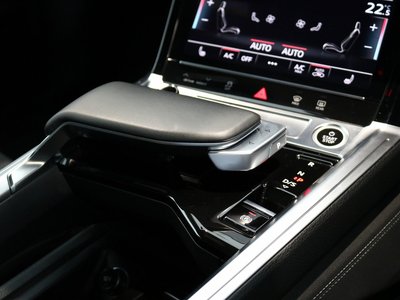 2024 AUDI Q8 SPORTBACK E-TRON photo 12