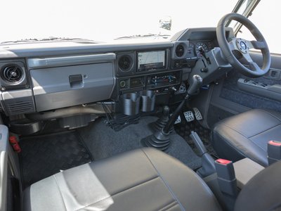 2000 Toyota LAND CRUISER 70 缩略图 44