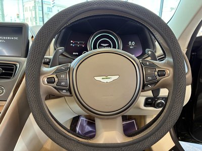 صورة مصغرة 22 لـ 2023 Aston Martin DB11 VOLANTE