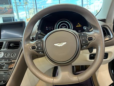 صورة مصغرة 21 لـ 2023 Aston Martin DB11 VOLANTE