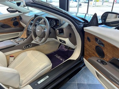 صورة مصغرة 18 لـ 2023 Aston Martin DB11 VOLANTE