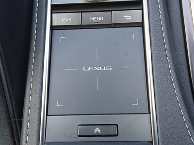 2018 Lexus LC thumbnail 35