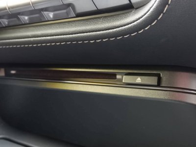 2018 Lexus LC thumbnail 33