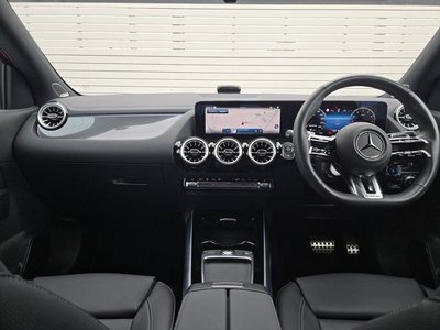 2025 Mercedes-BENZ GLA AMG thumbnail 37