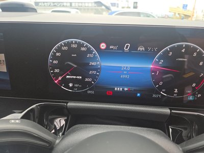 2025 Mercedes-BENZ GLA AMG thumbnail 22