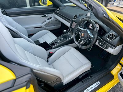 2024 Porsche 718 缩略图 33