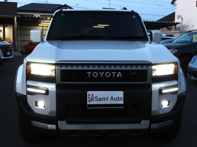 2024 Toyota LAND CRUISER 250 photo 3