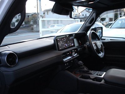 2024 Toyota LAND CRUISER 250 photo 15