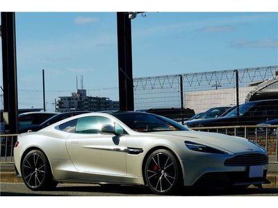 صورة مصغرة 3 لـ 2016 Aston Martin VANQUISH