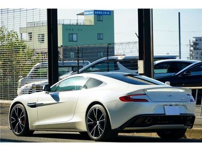 صورة مصغرة 7 لـ 2016 Aston Martin VANQUISH