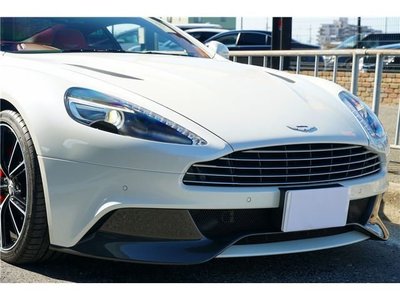 صورة مصغرة 10 لـ 2016 Aston Martin VANQUISH