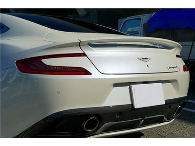 صورة مصغرة 8 لـ 2016 Aston Martin VANQUISH