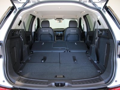 2025 LAND Rover DISCOVERY SPORT photo 11