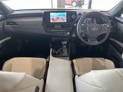 2023 Lexus ES thumbnail 8