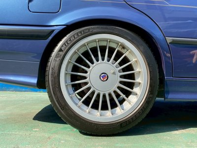 صورة مصغرة 39 لـ 1992 BMW Alpina B6 SEDAN