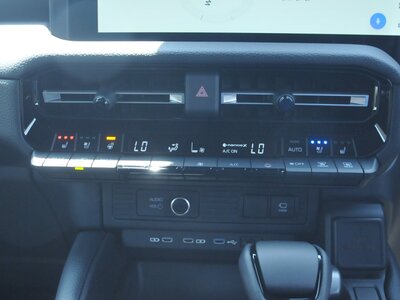 2025 Toyota LAND CRUISER 250 photo 69