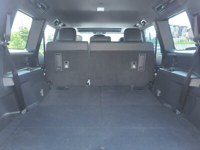 2025 Toyota LAND CRUISER 250 photo 100