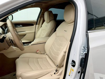 صورة 21 لـ 2019 Cadillac CT6