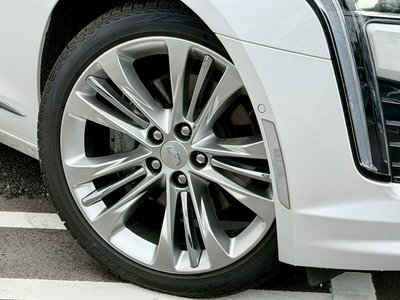 صورة 17 لـ 2019 Cadillac CT6